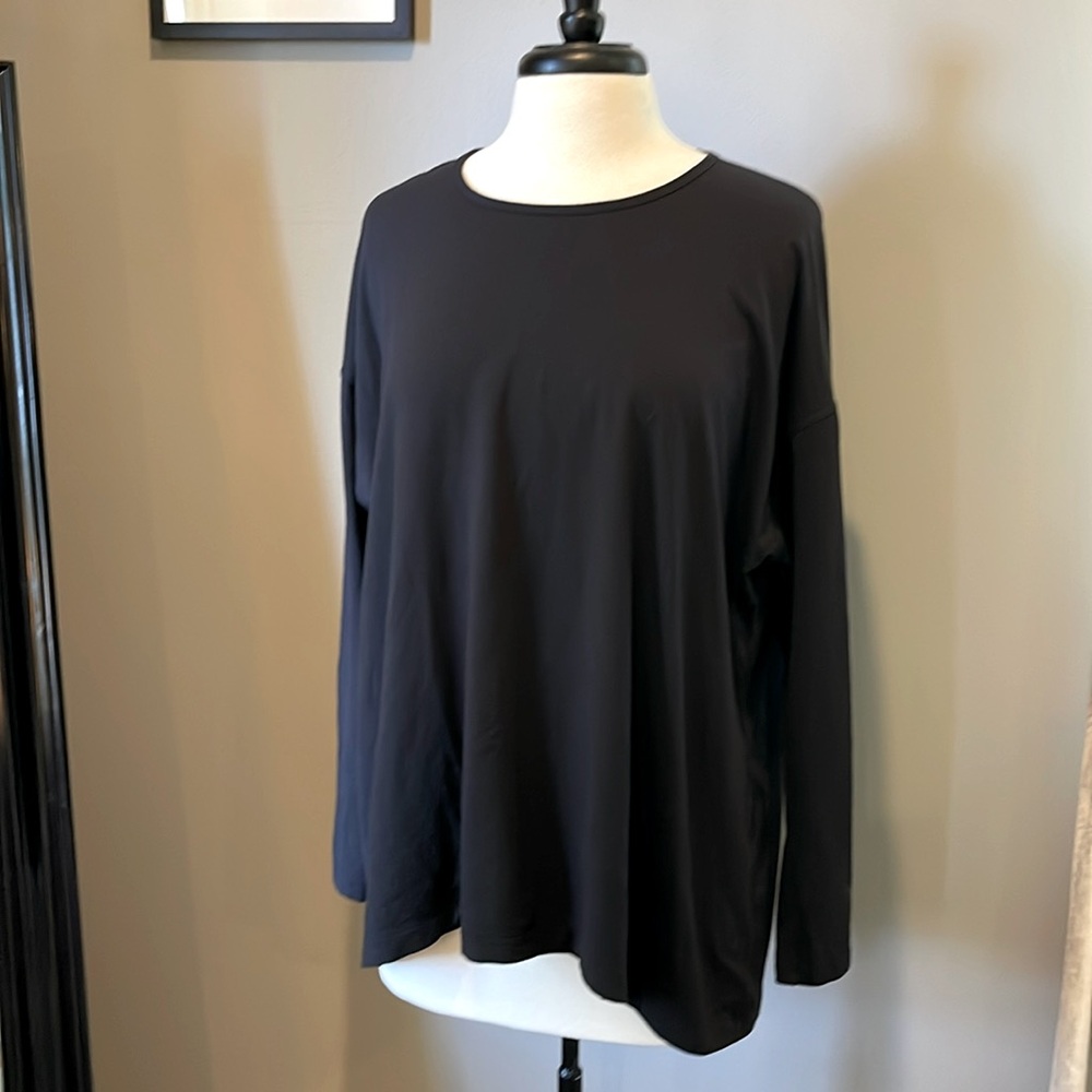 Lululemon high low Nulu long sleeve swing top black size 8/10